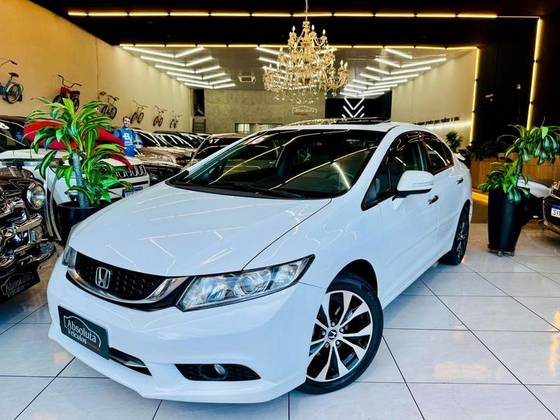 HONDA CIVIC 1.8 LXS 16V FLEX 4P AUTOMÁTICO